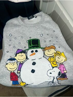 Peanuts Holiday Snowman Crewneck Sweatshirt - Gray with Multicolor Graphic